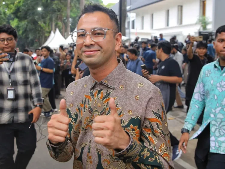 Mobil Plat RI 36 Viral, Raffi Ahmad Akhirnya Minta Maaf