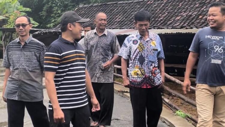 Wakil Ketua DPRD Sleman Sidak Tiga Lokasi Sasaran Program BKK Aspirasi Dewan