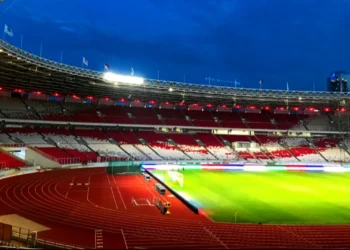 Patrick Kluivert Soroti Kondisi Rumput Gelora Bung Karno