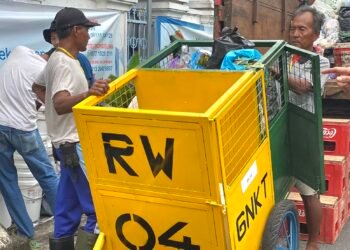 Jemput Bola Atasi Persoalan Sampah, Warga Gunungketur Operasikan 9 Gerobak Transporter