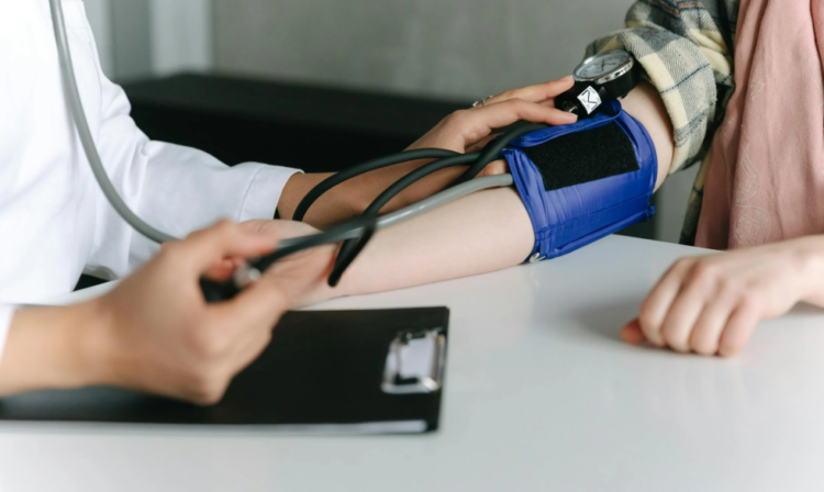 ilustrasi pemeriksaan kesehatan