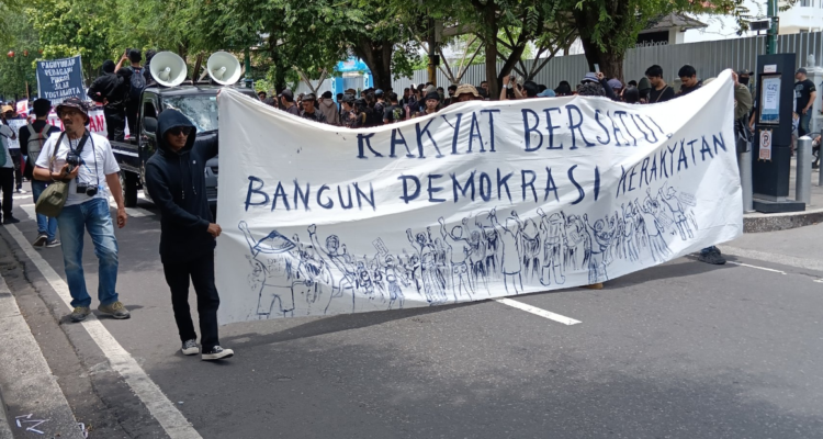 unjukrasa bertajuk Indonesia Gelap di Malioboro