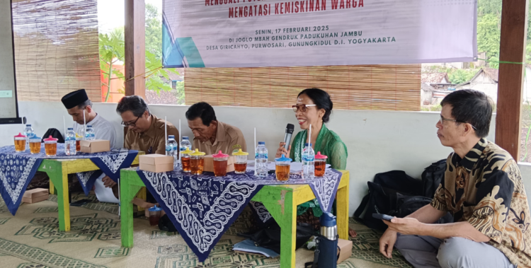 Koperasi Griya Jati dan UKDW gelar seminar di Gunungkidul