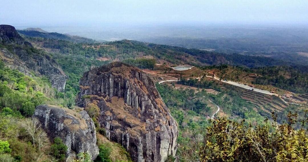 Pemandangan Gunung Api Purba Nglanggeran di Gunungkidul
