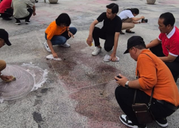 Kegiatan bersih-bersih kawasan Malioboro yang digelar oleh PHRI DIY dan Dinas Kebudayaan Kota Yogyakarta