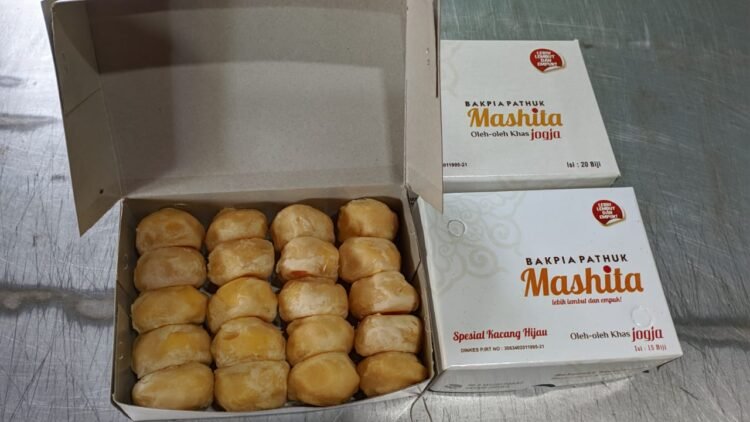 Satu diantara bakpia rekomendasi di Kulon Progo yakni bakpia Mashita