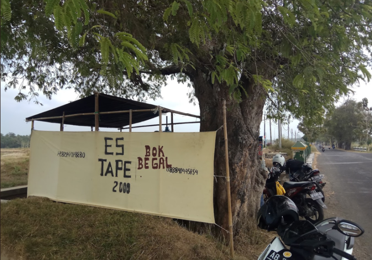Es Tape Bok Begal, satu diantara yang legendaris di Kulon Progo
