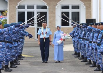 Penyambutan Kepala RSPAU dr S. Hardjolukito yang baru yakni Kolonel Kes dr. Aplin Ismunanto, Sp.B