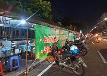 Batagor dan Siomay Pak Kadim satu diantara kuliner rekomendasi di kawasan GSP UGM