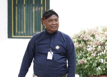 Bupati Sleman, Harda Kiswaya menerima gelar dari Kraton Ngayogyakarta