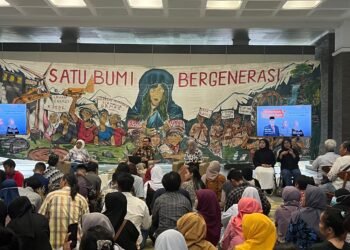 Wali Kota Yogyakarta Hasto Wardoyo memaparkan 100 perubahan dalam 100 Hari Kerjanya di Fisipol UGM, Selasa (13/5/2025)