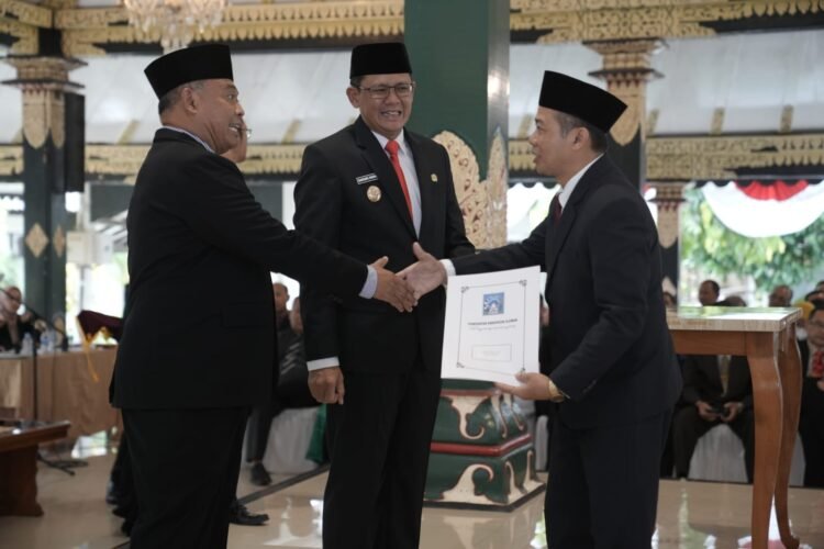 Sebanyak 155 pejabat Eselon III dan IV dilantik Bupati Sleman, Harda Kiswaya, di Pendapa Parasamya, Kabupaten Sleman, Senin (19/5/2025).