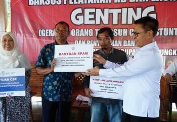 Pemkab Gunungkidul menyerahkan bantuan CSR bertepatan dengan launching program GENTING untuk mengatasi angka stunting di Gunungkidul