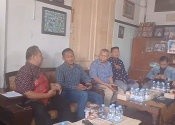 Pertemuan anggota DPRD Kota Yogyakarta dengan warga yang terlibat sengketa di kawasan Lempuyangan, Jumat (10/5/2025).