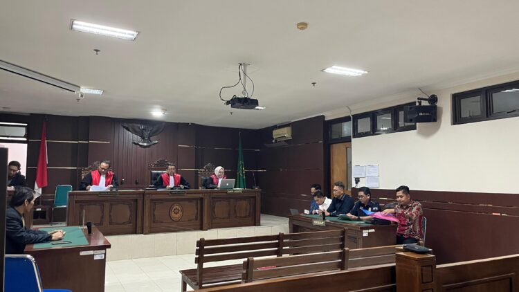 Sidang lanjutan gugatan dugaan ijazah palsu Jokowi di Pengadilan Negeri Sleman, Selasa (24/6/2025)