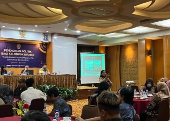 Workshop Pendidikan Politik Bagi Kelompok Difabel yang digelar di Ros-In Hotel pada Senin (16/6/2025).