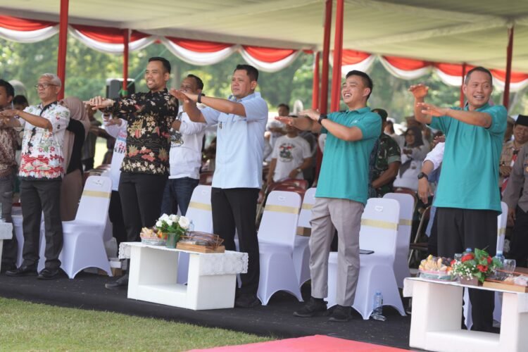 Wabup Sleman Wakili DIY Serahkan Estafet Kirab Bangga Kencana ke Jawa Tengah