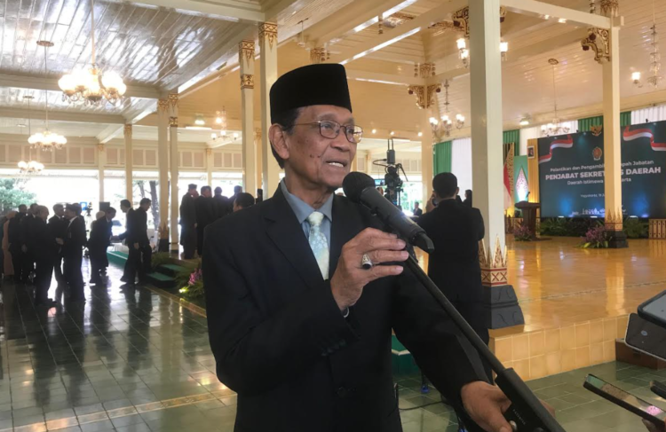 Gubernur DIY Sri Sultan Hamengku Buwono X