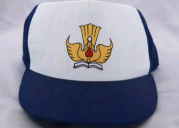 Topi anak SMP [tokopedia]