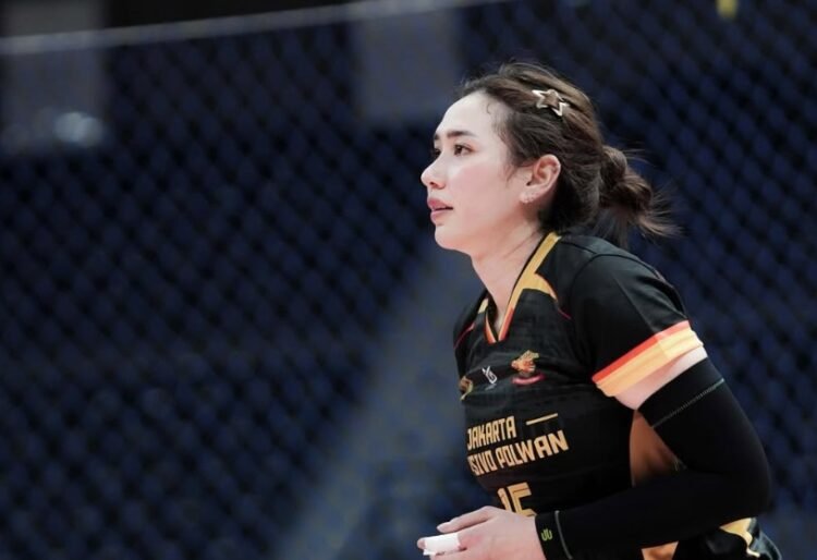 Pemain senior bola voli putri, Yolla Yuliana