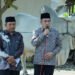 Bupati Bantul Abdul Halim Muslih secara simbolis menyerahkan bantuan sapi kurban dari Presiden Prabowo Subianto kepada warga Srimartani, Kamis (5/6/2025)