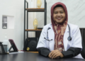 dr. Rafika Augustine yang merupakan lulusan UMY kini menerapkan praktik dengan tarif sukarela. Ia ingin meneladani kiprah Kyai Ahmad Dahlan