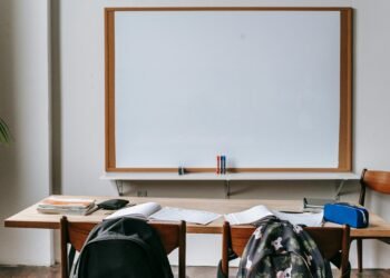 Ilustrasi ruang kelas SMP di Kota Yogyakarta