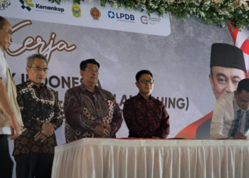 Wakil Wali Kota Yogyakarta Wawan Harmawan menandatangani kesepakatan pengharmonisasian Rancangan Peraturan Wali Kota tentang Penyelenggaraan Koperasi Kelurahan Merah Putih.