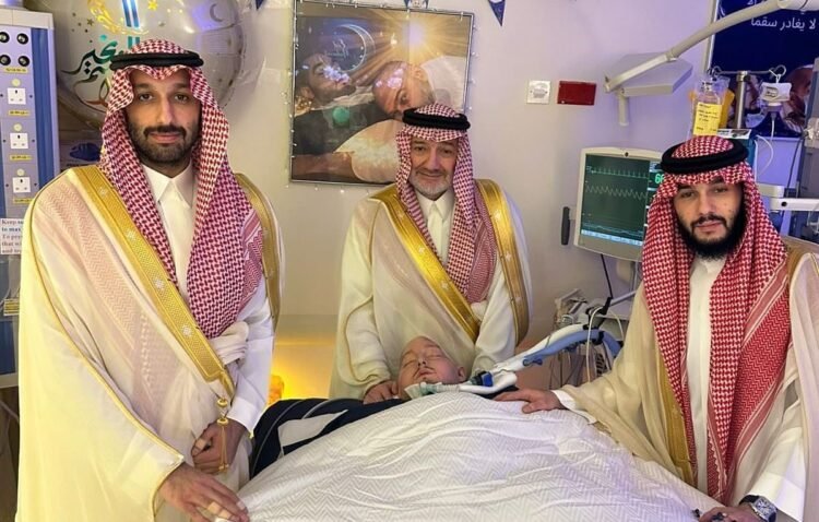 Sleeping Prince, Kisah Nyata Keteguhan Cinta Seorang Ayah yang Menanti Keajaiban Selama 20 Tahun