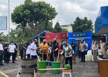 Bea Cukai bersama Polda DIY melakukan pemusnahan barang bukti penyelundupan sabu melalui bandara YIA