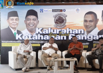 Talkshow Srawung Sleman bertajuk Kalurahan sebagai Ujung Tombak Ketahanan Pangan yang menghadirkan Bupati Sleman Harda Kiswaya bersama Ketua Komisi C DPRD Sleman F Bambang Sigit, Sekretaris Komisi C Untung Basuki Rachmad serta Lurah Triharjo Irawan