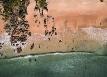 Ilustrasi pasir laut