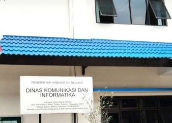 Layanan masyarakat di Diskominfo Sleman tetap normal pascapenggeledahan oleh Kejati DIY.