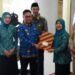 Pemkab Gunungkidul menyerahkan berkas penetapan terhadap 9 kalurahan di Gunungkidul yang didapuk sebagai pilot project Keluarga Sehat Tangguh Bencana