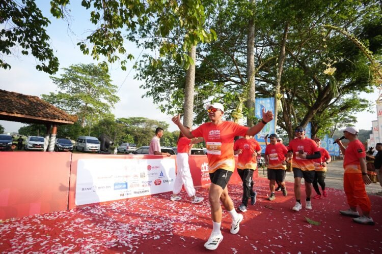 Satu Dekade Sleman Temple Run, Ribuan Pelari Jelajahi Keindahan Candi Banyunibo