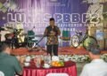 Bupati Sleman Harda Kiswaya saat menghadiri acara undian lunas PBB P2 Kalurahan Balecatur, Senin (25/8) malam. (dok.Prokopim leman)