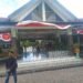 Sejumlah paket MBG yang terletak di ruang depan SMP 3 Berbah sebelum dibagikan ke siswa. Sebelumnya ratusan siswa setempat diduga keracunan usai mengonsumsi MBG.