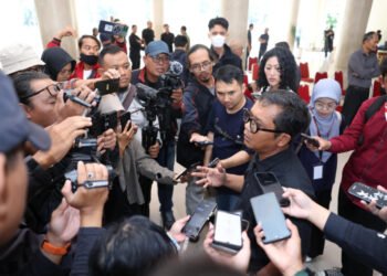 UGM menyatakan sikap atas aksi demonstrasi yang belakangan memanas di sejumlah daerah termasuk di Yogyakarta