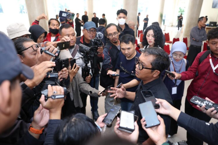 UGM menyatakan sikap atas aksi demonstrasi yang belakangan memanas di sejumlah daerah termasuk di Yogyakarta