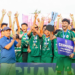 Para pemain PSS Sleman U17 mengangkat piala Soeratin DIY 2025 usai mengandaskan Mataram Utama di partai final, Sabtu (23/8/2025)