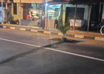 Ruas jalan di Juminahan, Pakualaman dipasangi pot tanaman di titik proyek PDAM