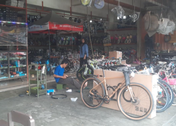 Suasana toko sepeda di Jalan Ringroad Utara, Condongcatur, Depok, Sleman, DIY, Selasa (12/8/2025).