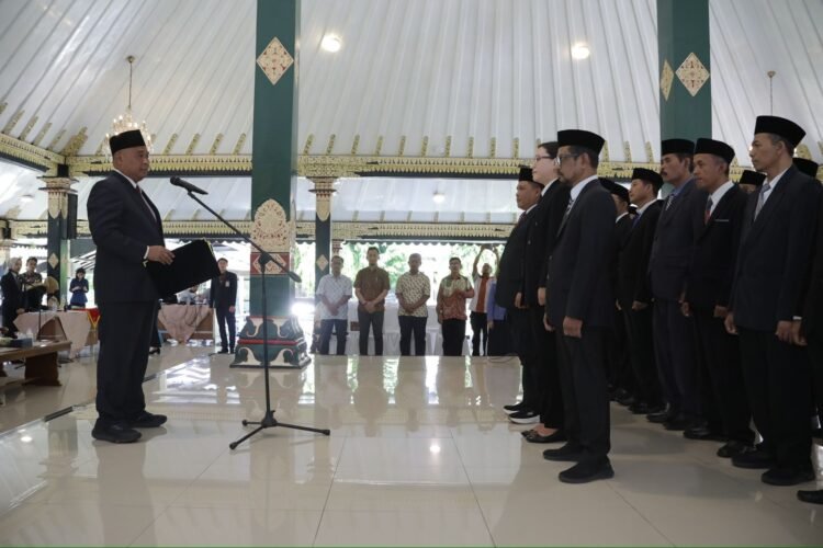 Bupati Sleman Kukuhkan Pengurus FKUB 2025-2030, Tekankan Toleransi dan Perdamaian