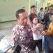Mantan Menteri Koordinator Politik, Hukum dan Keamanan (Menkopolhukam) Mahfud MD saat diwawancarai wartawan di komplek Kepatihan, Danurejan, Kota Yogyakarta, Kamis (4/9/2025). (populi.id/Hadid Pangestu)