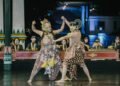 Pagelaran Wayang Wong dalam pembukaan pameran Pangastho Aji Laku Sri Sultan HB VIII, di Komplek Keraton Yogyakarta, Jumat (26/9/2025) malam.