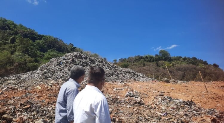 Kondisi Tempat Pembuangan Akhir (TPA) Piyungan  kian mengkhawatirkan. Masyarakat menanti kehadiran PSEL sebagai solusi nyata untuk mengurangi timbunan sampah sekaligus menghasilkan energi ramah lingkungan. (populi.id/Hadid Pangestu)