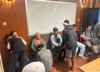 Para pelajar yang sempat diamankan saat kerusuhan aksi massa di Mapolda DIY telah dipulangkan pada Minggu (31/8/2025). (Dok. Polda DIY)