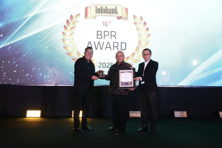 BPR Bank Sleman meraih best perfomance dalam gelaran Infobank BPR Award 2025: Economy Matery Forum 2025.