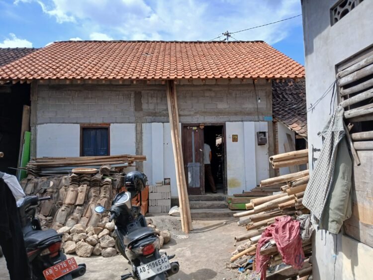 Satu di antara rehab RTLH yang tengah dilaksanakan oleh DPUPKP Sleman