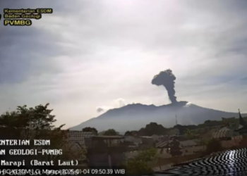 Ilustrasi gunung marapi yang kembali meletus.